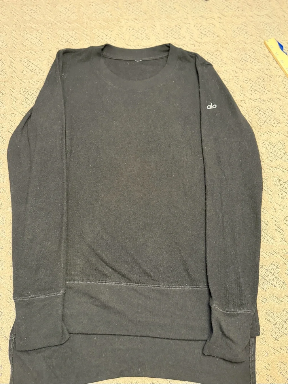 ALO Yoga Black Crewneck Sweater